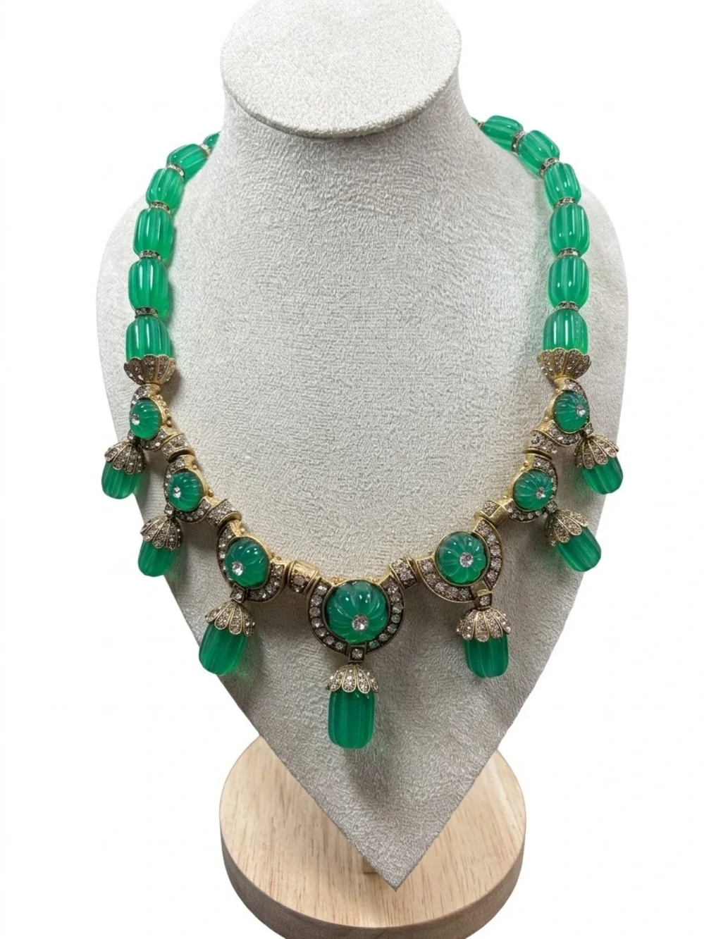 Green Statement Cat Walk Jon Bib Necklace - Women Jewelry